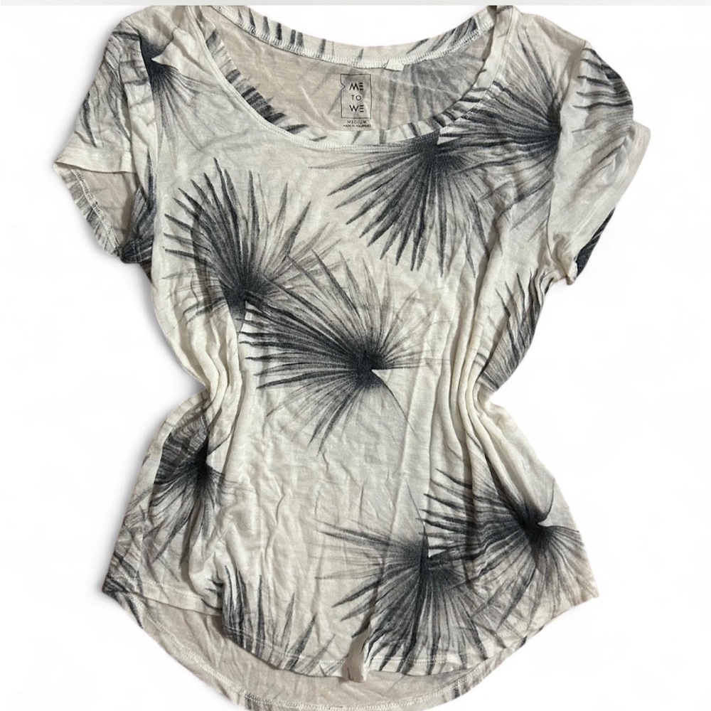 Me to We Cream and Black Palm Print Tee
